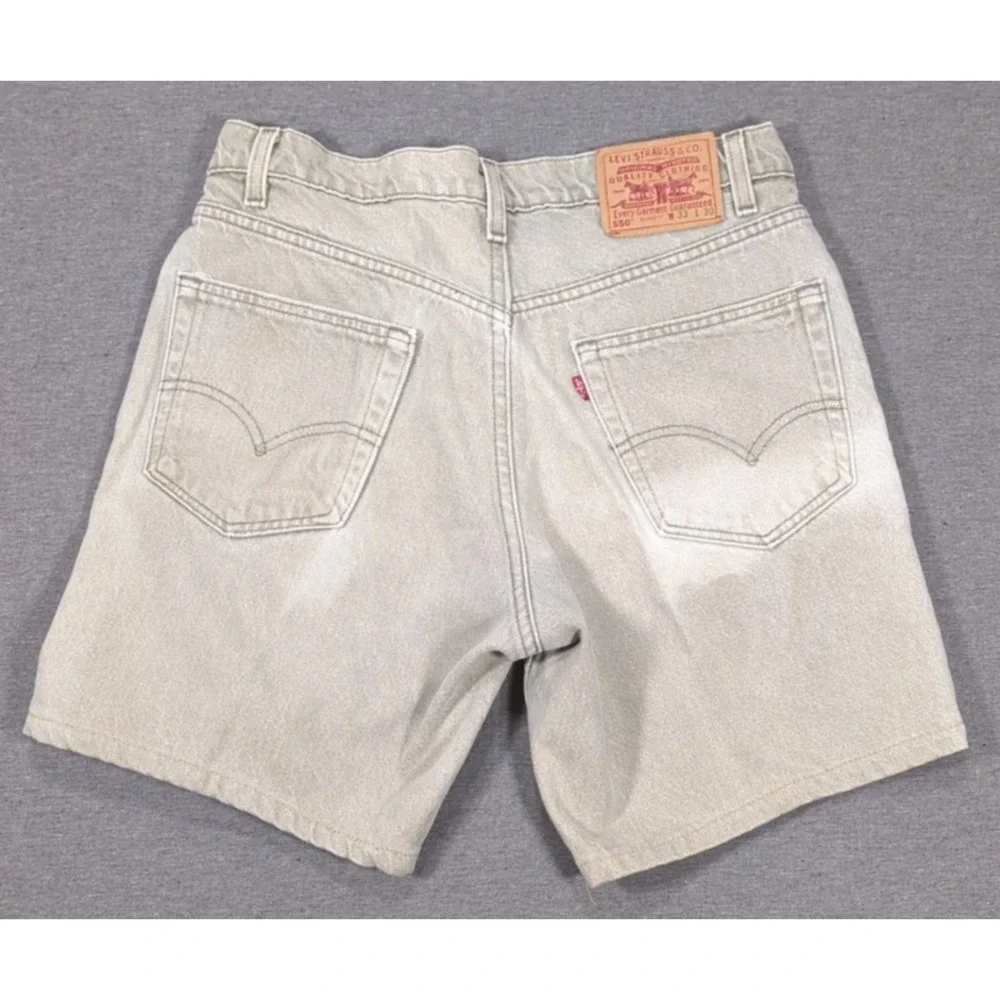 Vintage Levi's 550 Shorts Gray Faded & Stained Relaxed Men W33 L30 USA Red Tab e